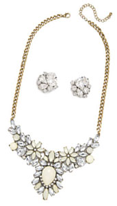 On Trend Jewelry Accessories
